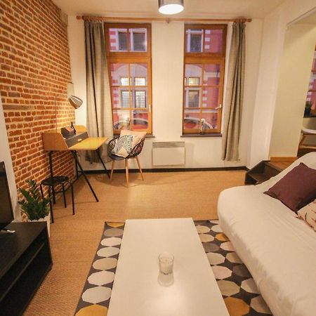 One Bedroom Equipped In Old Rijsel Buitenkant foto