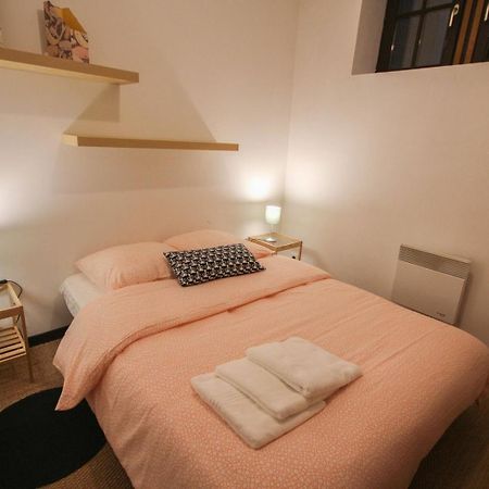One Bedroom Equipped In Old Rijsel Buitenkant foto