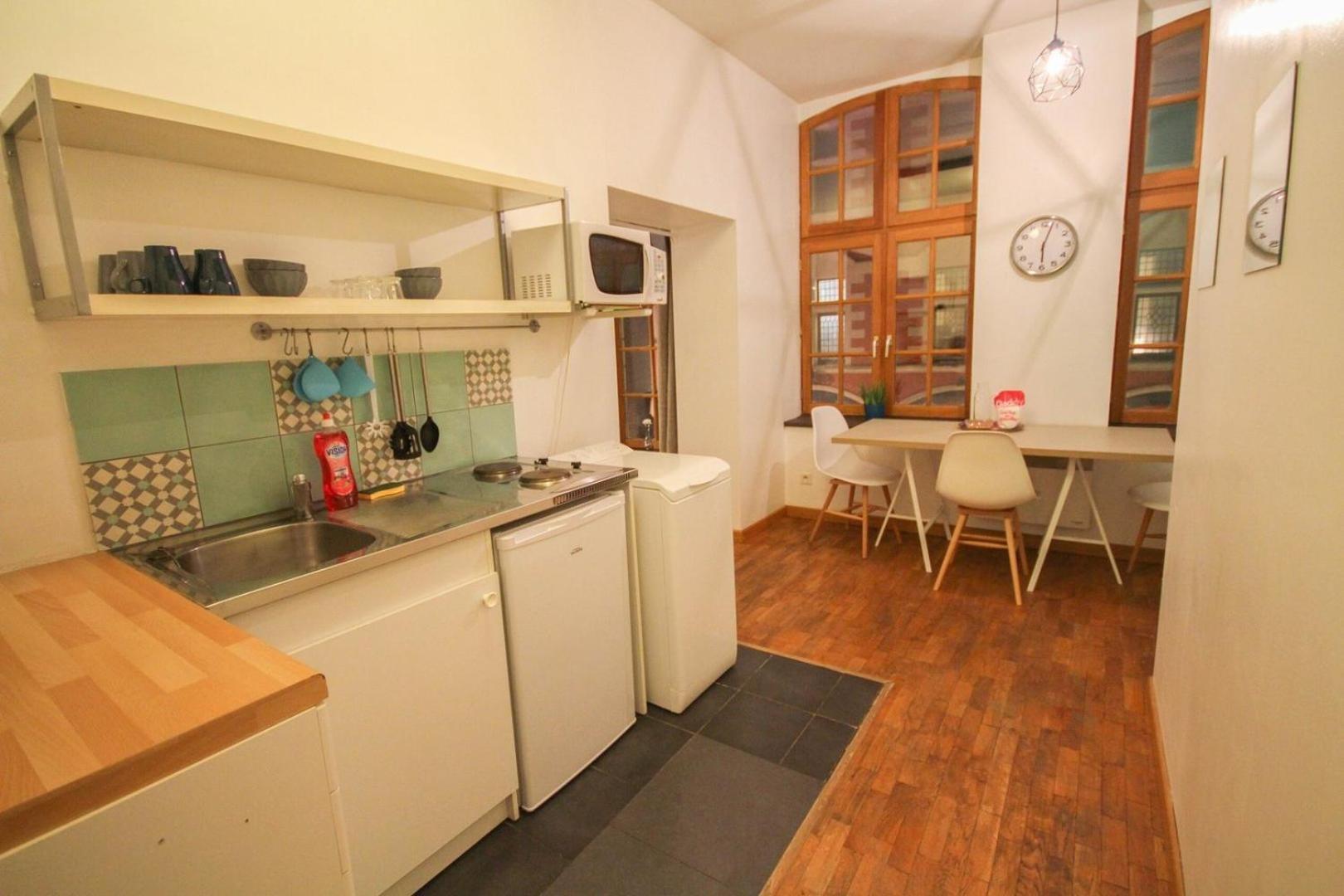 One Bedroom Equipped In Old Rijsel Buitenkant foto