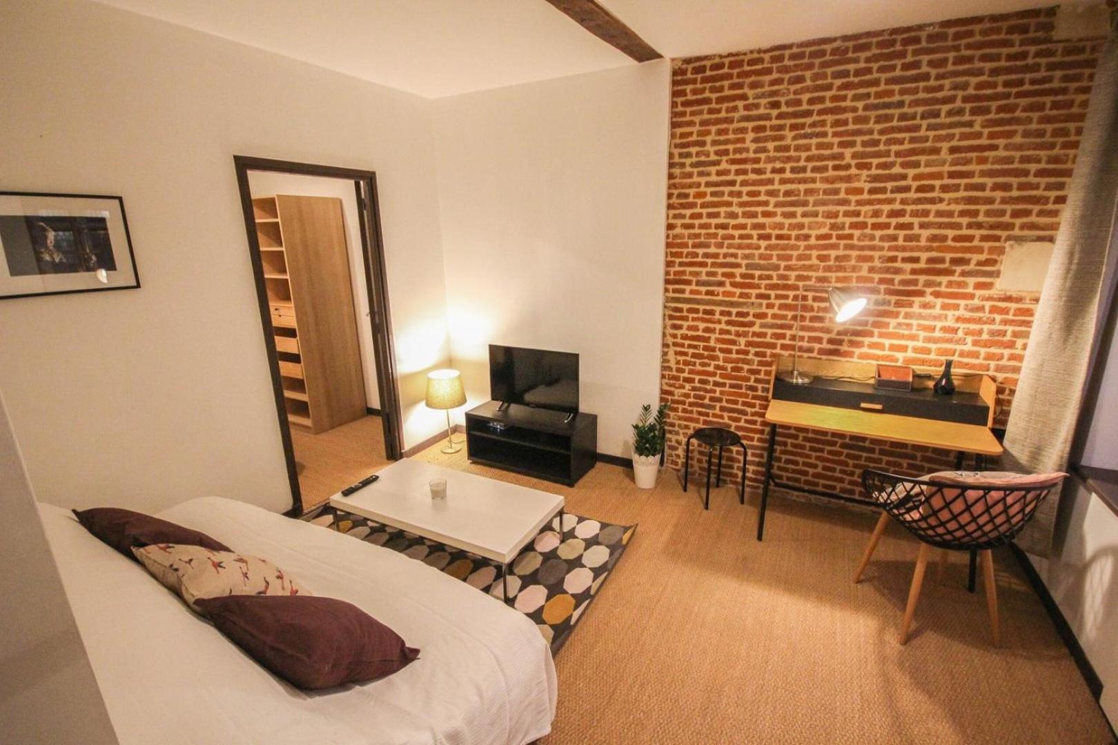One Bedroom Equipped In Old Rijsel Buitenkant foto